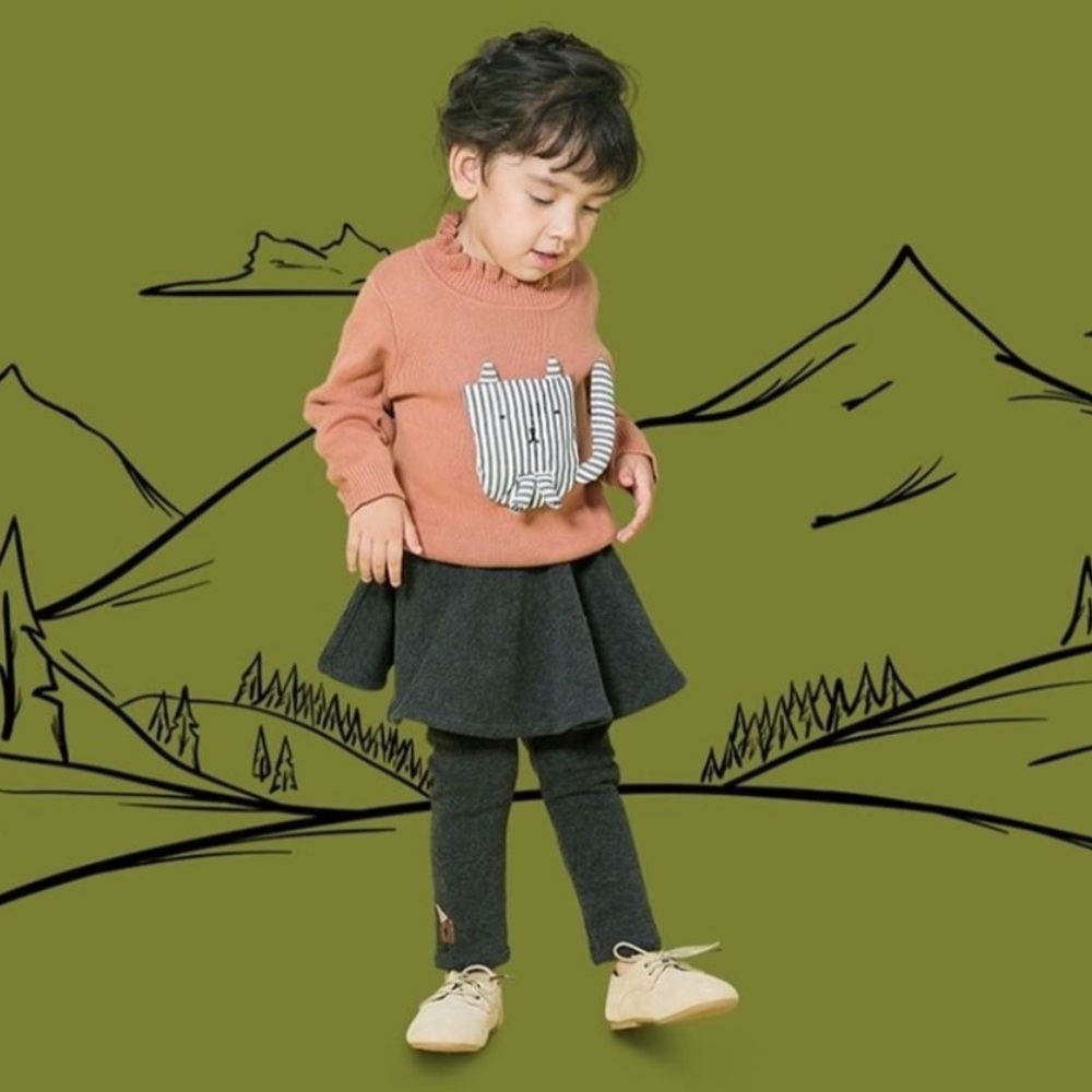 NWT Size 6 Years Aimama Cinnamon Brown Ruffled Collar Kitty Sweater!